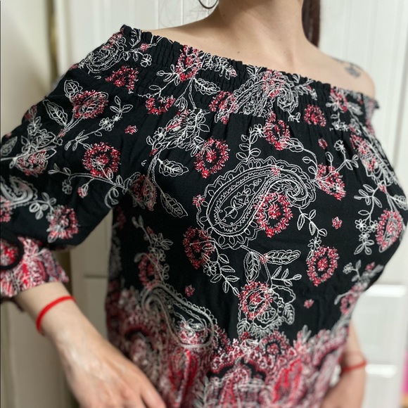 ZARA NEW Blouse Beautiful Design - Picture 1 of 11